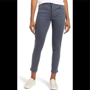 Wit & Wisdom high waist ankle skinny pants.